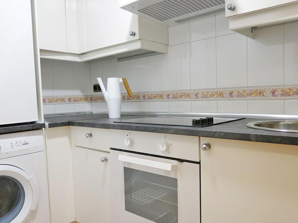 Almaden Apartment Madrid Zimmer foto